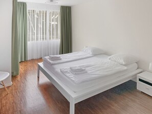 Unclassified image, 2 of 13, button