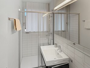 Unclassified image, 3 of 13, button