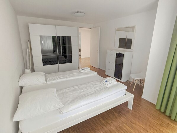 1 Schlafzimmer, Schreibtisch, Bügeleisen/Bügelbrett, WLAN