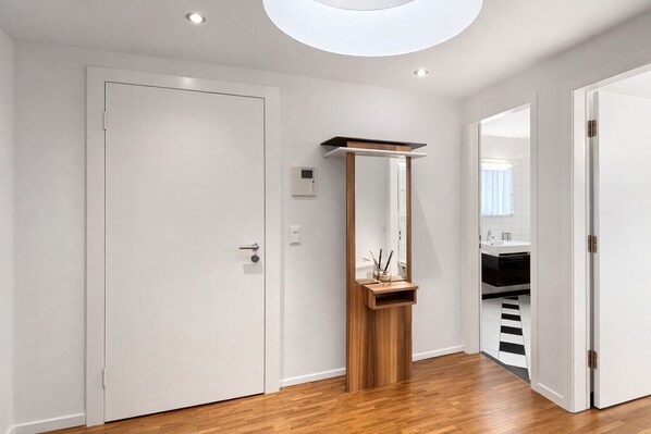 Unclassified image, 1 of 12, button