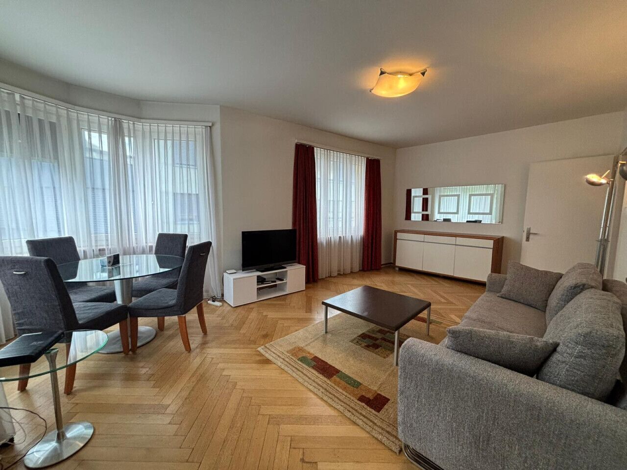 Spacious 1bdr Near Lake And Opera - Mill 3.11 - Zürich
