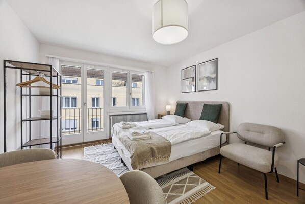 1 غرفة نوم ومكتب ومكواة/لوح كي وواي فاي