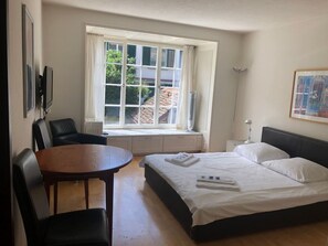 1 Schlafzimmer, WLAN, Bettwäsche