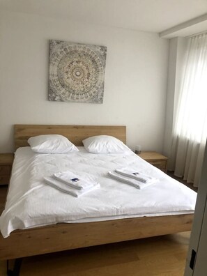 1 Schlafzimmer, Schreibtisch, Bügeleisen/Bügelbrett, WLAN