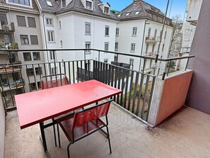 Outdoor dining - Modern studio in the city center (Flower 32) (Zürich)