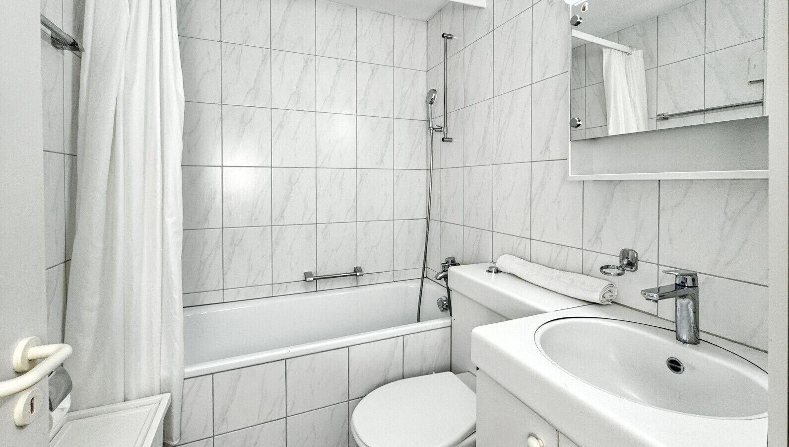 Hair dryer, towels