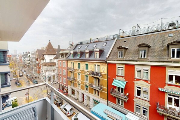 Property grounds - 2BR flat in the city center (West 12) (Zürich)