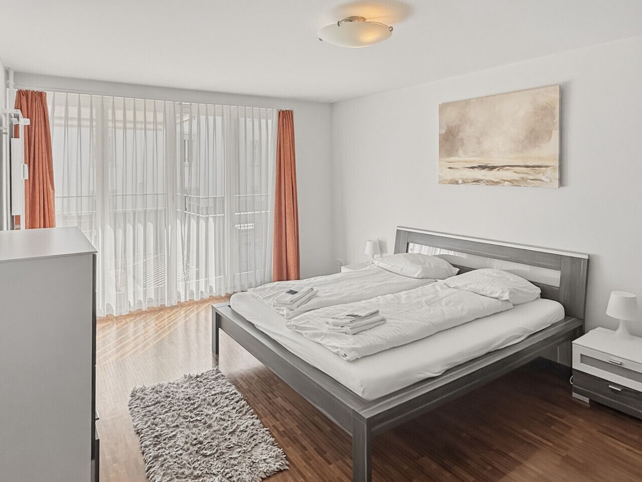 2 Schlafzimmer, Schreibtisch, Bügeleisen/Bügelbrett, WLAN