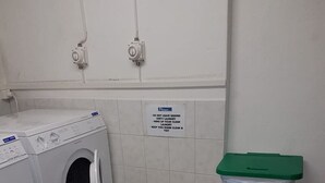 Uklassifisert bilde, 5 av 9, knapp