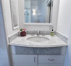 Jetted bath, hair dryer, towels, soap