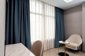 Room - Lotto Hotel (Dongxing)