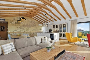 Smart TV, video games, table football, ping pong - Villa Sanpadeo- 4 bedrooms, 4 bathrooms, private pool, pet friendly. (Brtonigla)