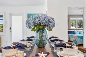 Dining - Luxury Beach House w/Pool, BBQ, 10 minutes to Beach (Hollywood)
