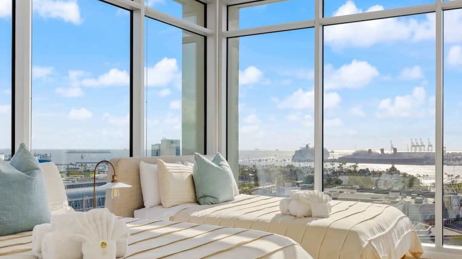 @ Marbella Lane - Grand 2BR w/ Beach & Ocean Views