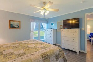2 chambres, fer et planche à repasser, Wi-Fi gratuit, draps fournis