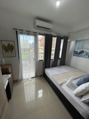 Bügeleisen/Bügelbrett, WLAN, Bettwäsche