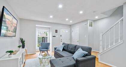 Modern Luxury | DC | Free Parking