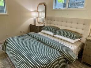 1 bedroom, iron/ironing board, free WiFi, bed sheets - An Apartment with a View:  A peaceful getaway in Hudson, NY (Hudson)