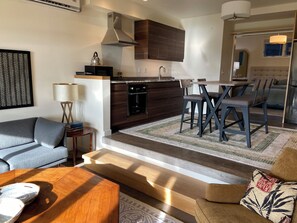 Smart TV - An Apartment with a View:  A peaceful getaway in Hudson, NY (Hudson)