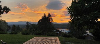 An Apartment with a View:  A peaceful getaway in Hudson, NY