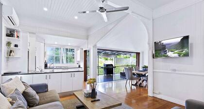 Family Friendly 15mins to City with Pool