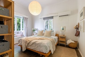 4 chambres, bureau, Wi-Fi, literie fournie