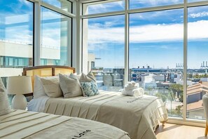 Apartment (2 Bedrooms) | 2 bedrooms, laptop workspace, iron/ironing board, bed sheets - @ Marbella Lane - Sleek Corner Ocean View (Long Beach)