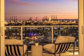 Leilighet (3 Bedrooms) | Byutsikt