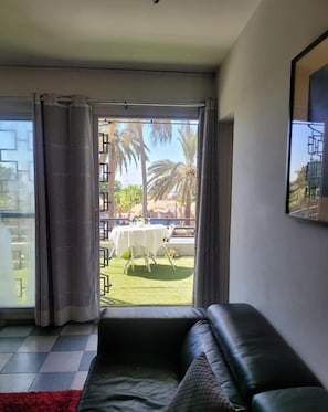 Luxe studio suite | Een kluis op de kamer, individueel gedecoreerd, individueel gemeubileerd