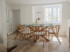 Dining - 47 Church Street (Lyme Regis)