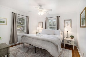 3 bedrooms, iron/ironing board, travel crib, WiFi