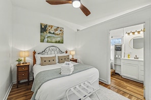 3 habitaciones, tabla de planchar con plancha, cuna de viaje y wifi
