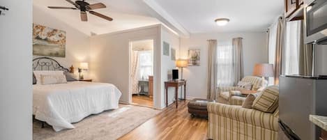 3 Schlafzimmer, Bügeleisen/Bügelbrett, Reisekinderbett, WLAN