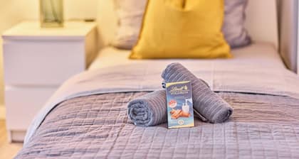 NEW Marta - stylish temporary living in Bergheim