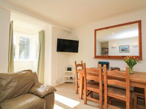 Living area - Millers Loft (Ivybridge)