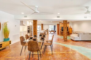 Dining - Stunning Waterfront Retreat | Two Complete Residences | Private Group Getaway (Fairhope)