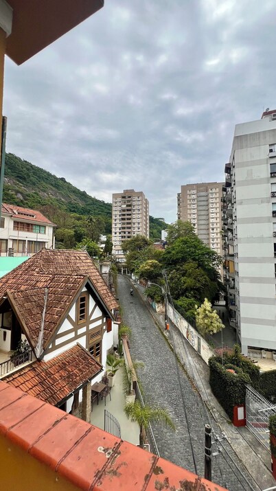 A suíte in fabulous Laranjeiras Rio de Janeiro with WiFi