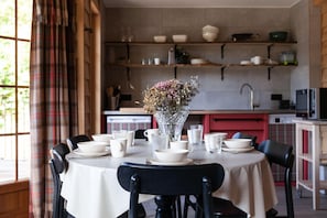 House | Dining