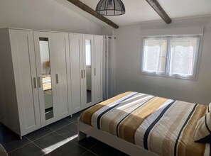 1 bedroom, Internet, bed sheets