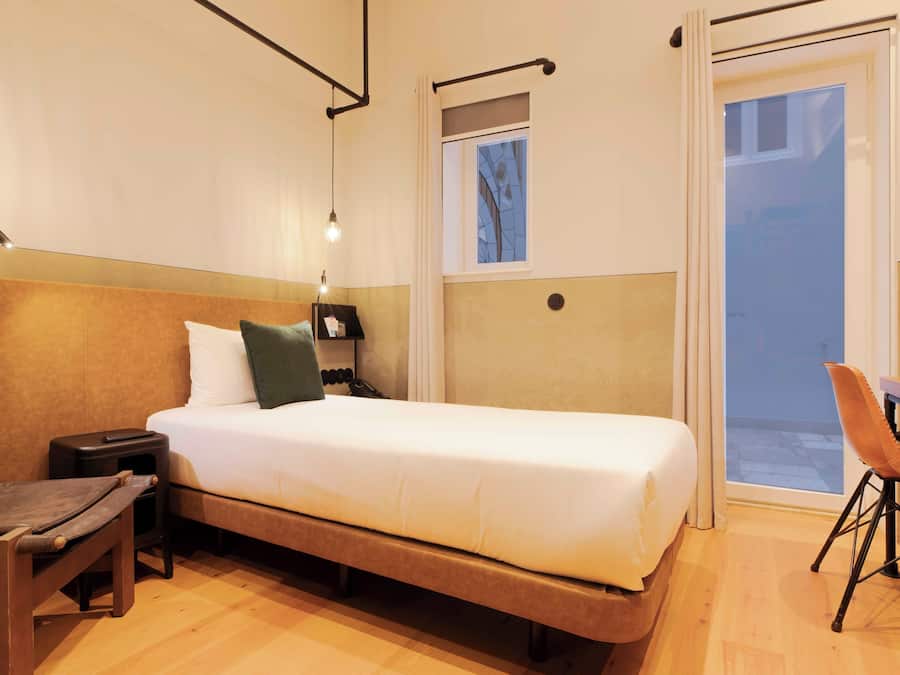 Minibar, in-room safe, desk, blackout curtains