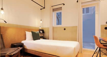 Inspira Santos Boutique Hotel