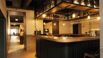 Bar (en la propiedad)