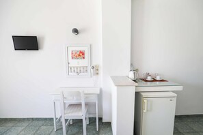 Classic dubbelrum - balkong - utsikt mot innergården | Värdeförvaringsskåp på rummet, strykjärn/strykbräda och gratis wi-fi