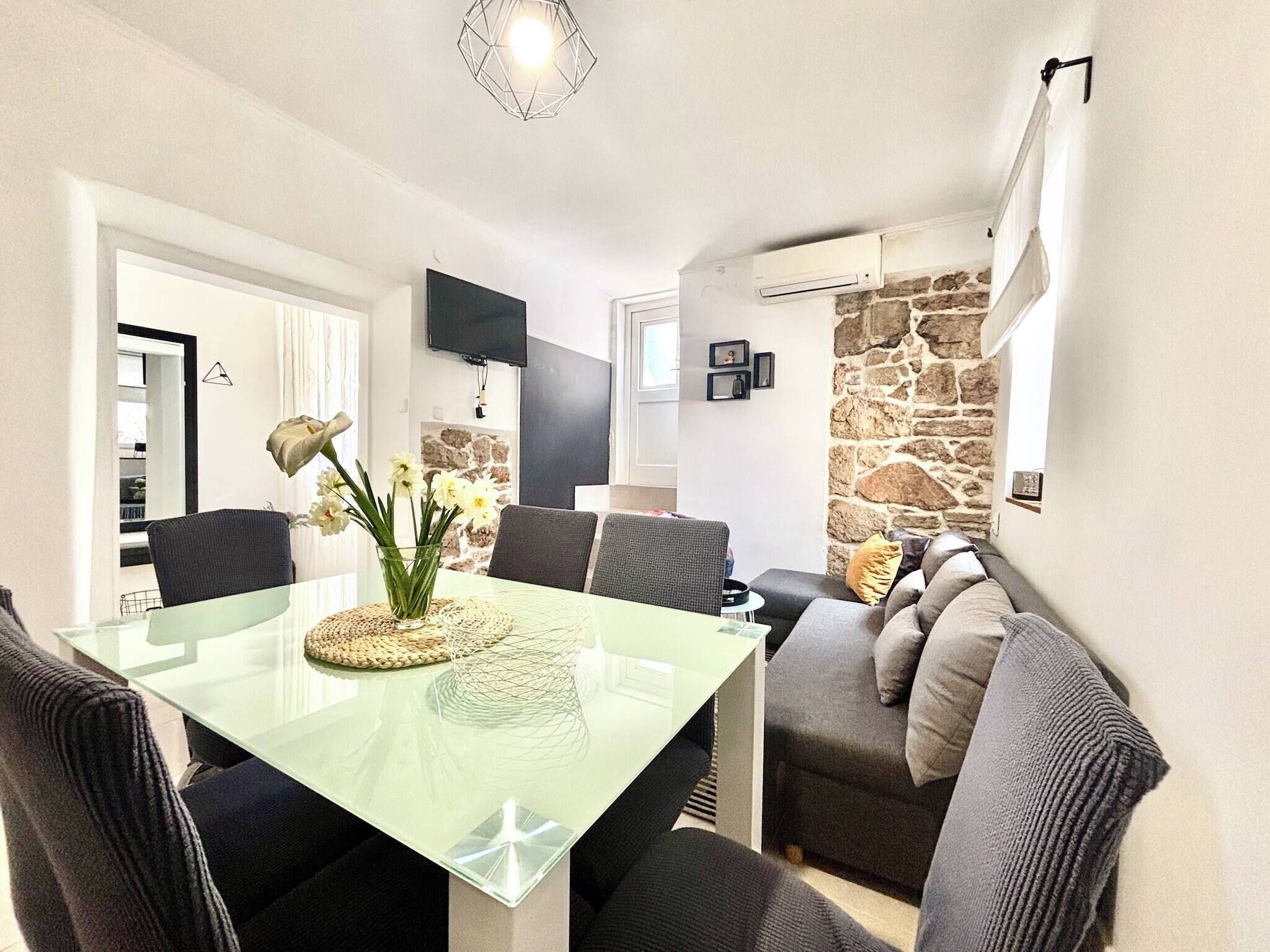 Apartment, 2 Schlafzimmer, Raucher, Terrasse | Esszimmer