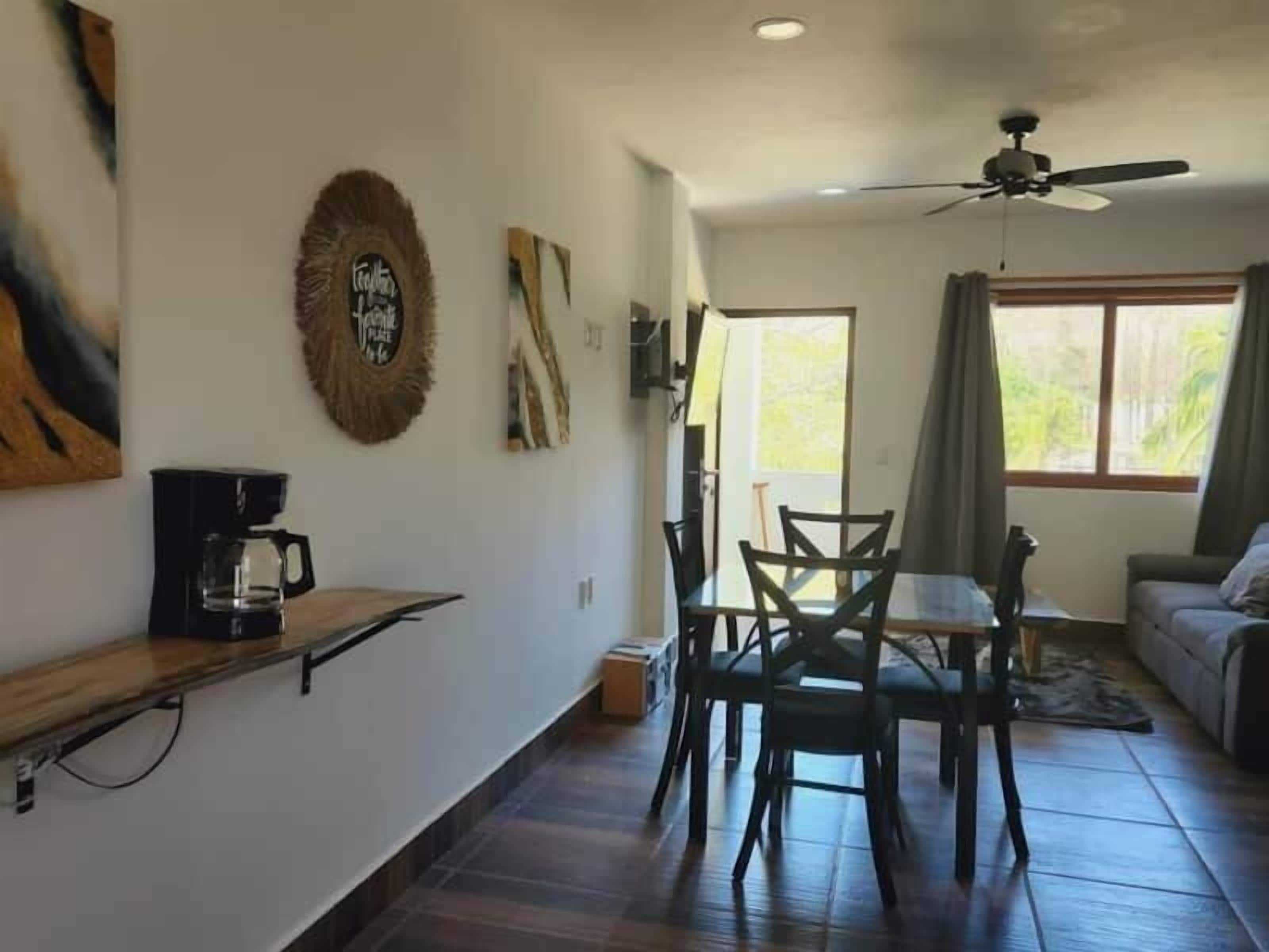 Classic Condo | Free WiFi