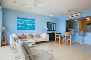 家庭公寓 | 起居区