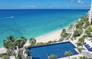 Indoor pool, outdoor pool - Luxury 3-Bedroom Condo at The Cliff - Beachfront Resort with Spa & Restaurant (Cupecoy)