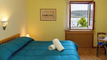 Panorama tweepersoonskamer, 1 tweepersoonsbed | Een bureau, gratis wifi, beddengoed