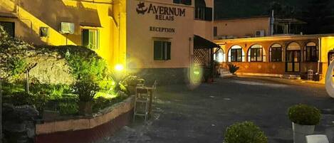 Overnatningsstedets facade