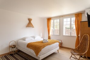 5 dormitorios, tabla de planchar con plancha, wifi gratis y ropa de cama